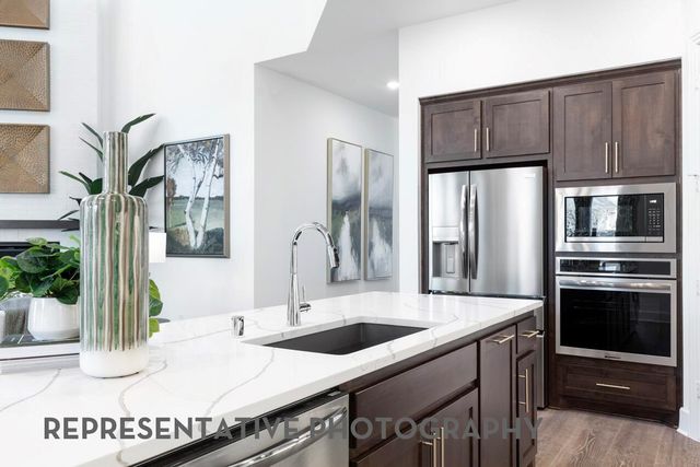 1216 Wolf Canyon RD, Georgetown, TX 78628