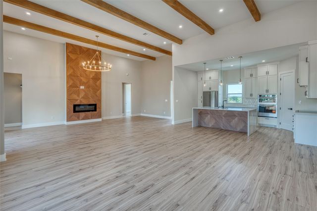 120 Golden Harvest, Horseshoe Bay, TX 78657