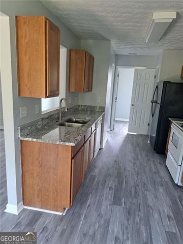 3259 MEADOW POINT Drive, Snellville, GA 30039