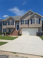 3259 MEADOW POINT Drive, Snellville, GA 30039