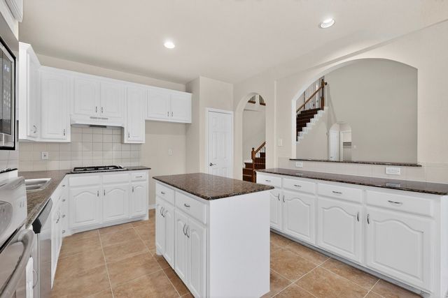 8613 Russell Drive, Rowlett, TX 75089