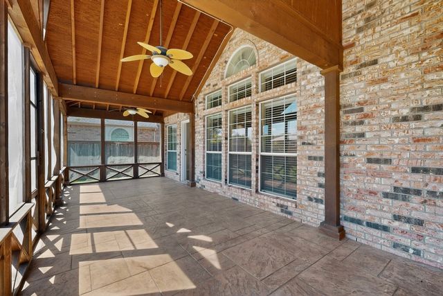 8613 Russell Drive, Rowlett, TX 75089