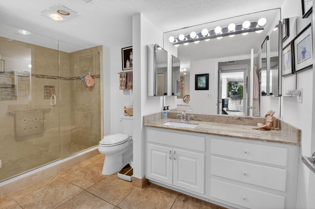 36 Westgate Lane C, Boynton Beach, FL 33436