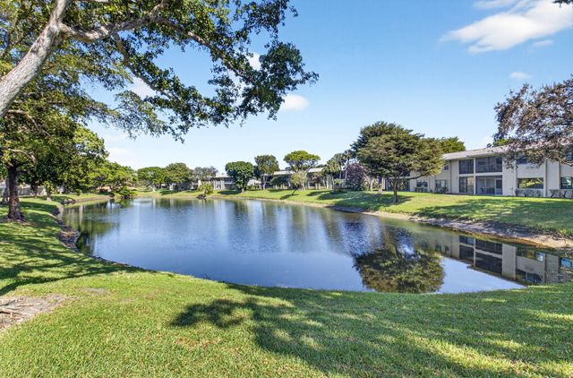 36 Westgate Lane C, Boynton Beach, FL 33436