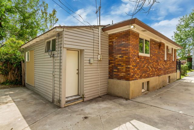 523 E WILMINGTON AVE, Salt Lake City, UT 84106