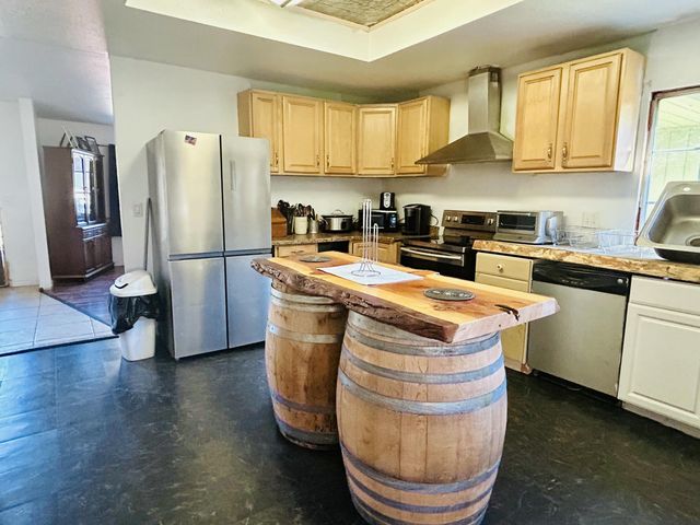 1005 Melody Lane, California Hot Springs, CA 93207