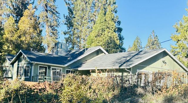 1005 Melody Lane, California Hot Springs, CA 93207