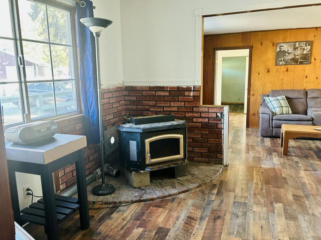 1005 Melody Lane, California Hot Springs, CA 93207