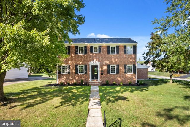 1101 WEBSTER DR, Wilmington, DE 19803