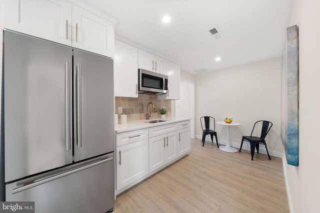 1101 WEBSTER DR, Wilmington, DE 19803