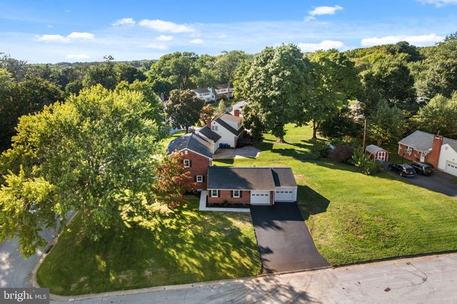 1101 WEBSTER DR, Wilmington, DE 19803