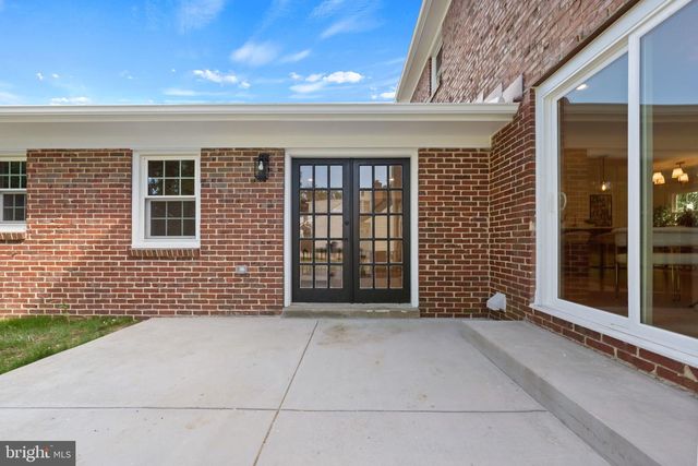 1101 WEBSTER DR, Wilmington, DE 19803
