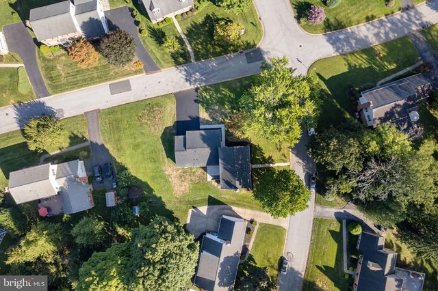 1101 WEBSTER DR, Wilmington, DE 19803
