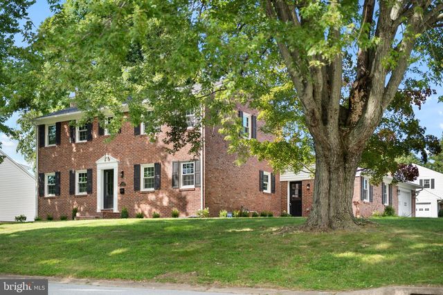 1101 WEBSTER DR, Wilmington, DE 19803