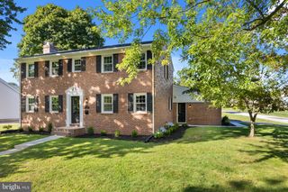 1101 WEBSTER DR, Wilmington, DE 19803