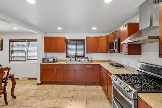 3113 Amherst Street, Des Moines, IA 50313