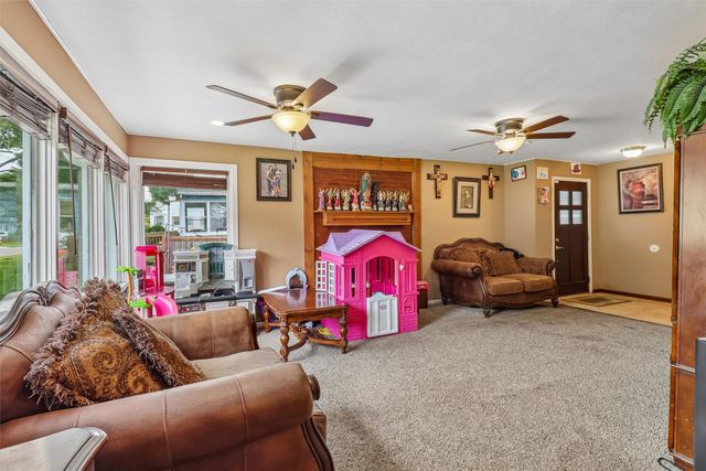 3113 Amherst Street, Des Moines, IA 50313