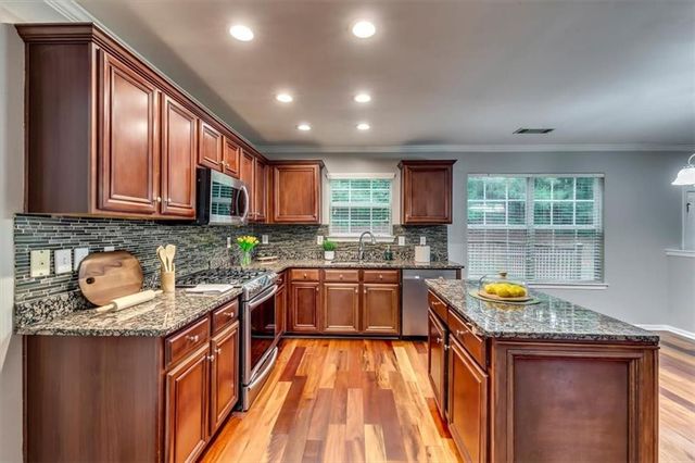 3854 Busby Mill Court, Ellenwood, GA 30294