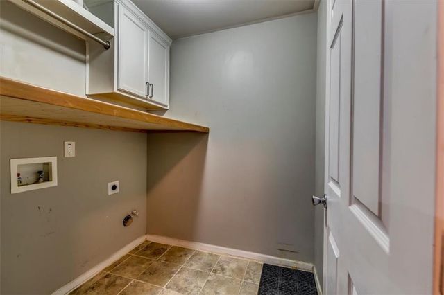 3854 Busby Mill Court, Ellenwood, GA 30294