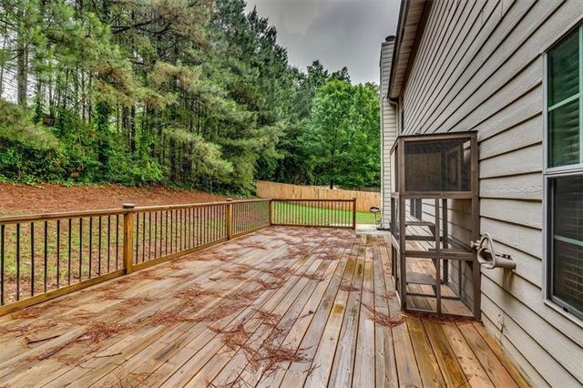 3854 Busby Mill Court, Ellenwood, GA 30294