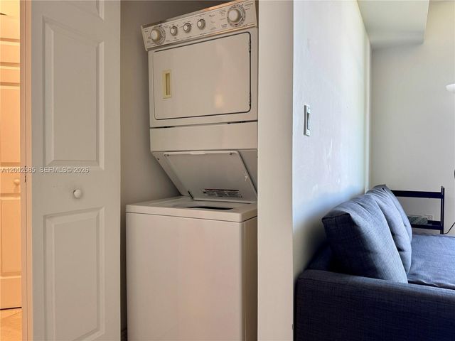 1745 E Hallandale Beach Blvd 2001W, Hallandale Beach, FL 33009