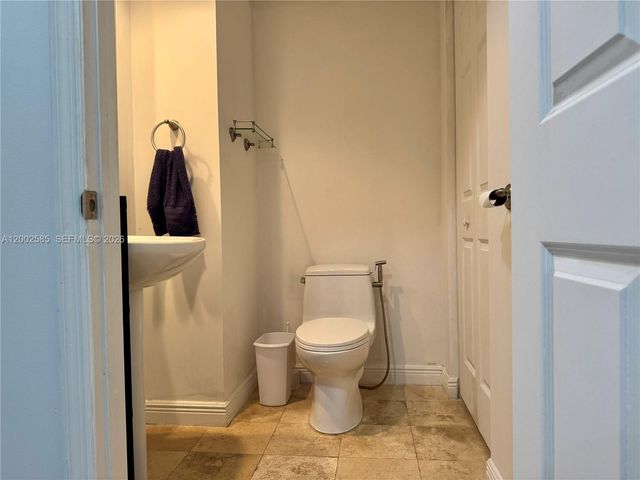 1745 E Hallandale Beach Blvd 2001W, Hallandale Beach, FL 33009