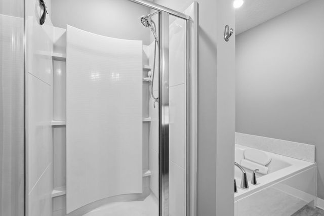 4986 93rd Lane N, Brooklyn Park, MN 55443