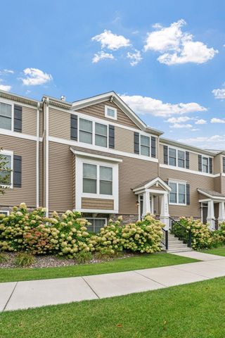 4986 93rd Lane N, Brooklyn Park, MN 55443