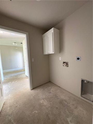 2905 S 2nd Street, Rogers, AR 72758