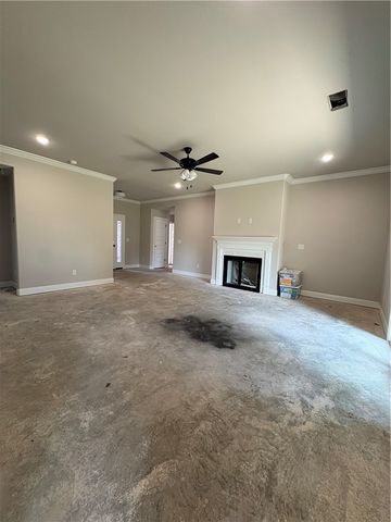 2905 S 2nd Street, Rogers, AR 72758