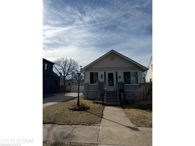 3020 South Boulevard, Port Huron, MI 48060