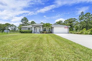 7130 Hacienda Drive, Grant, FL 32949
