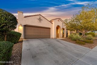 7084 W Cliff Spring Trail, Marana, AZ 85658