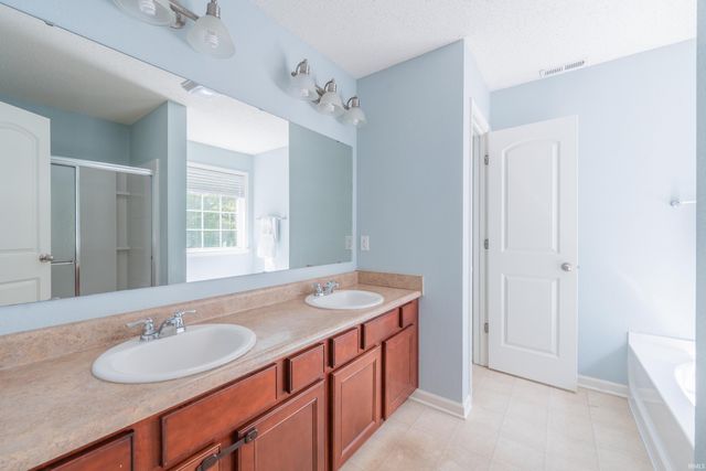 3437 S Glasgow Circle, Bloomington, IN 47403