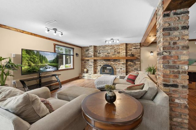 7835 Berkshire Lane N, Maple Grove, MN 55311