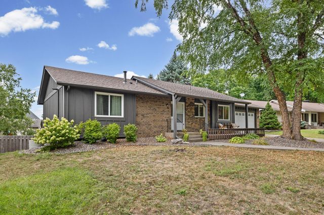 7835 Berkshire Lane N, Maple Grove, MN 55311