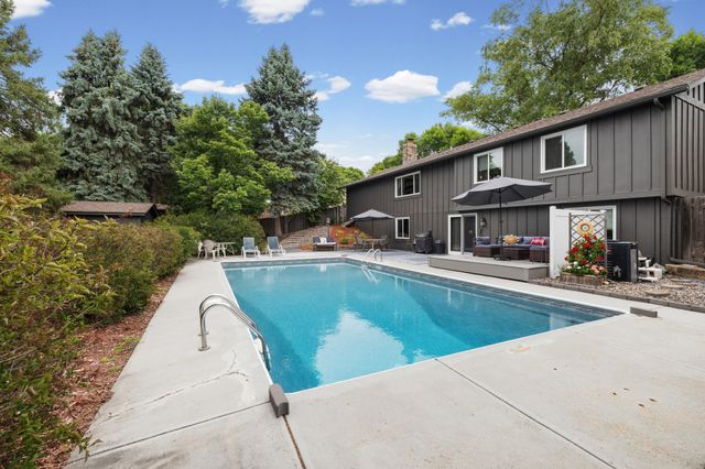 7835 Berkshire Lane N, Maple Grove, MN 55311
