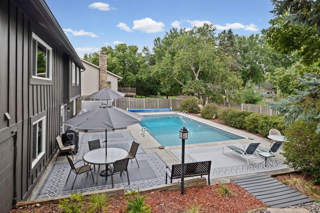 7835 Berkshire Lane N, Maple Grove, MN 55311