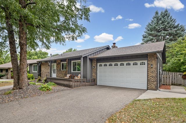 7835 Berkshire Lane N, Maple Grove, MN 55311