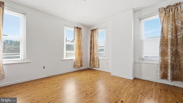 1127 COTTMAN AVE, Philadelphia, PA 19111