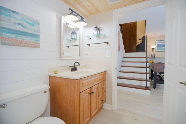 1800 Thornton Street, Leavenworth, KS 66048