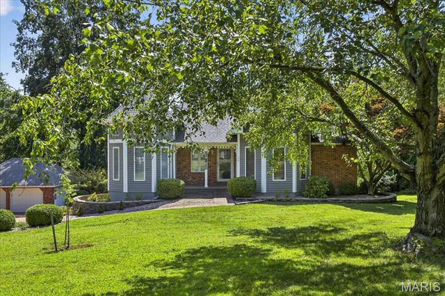 196 Creek Bottom Road, Labadie, MO 63055