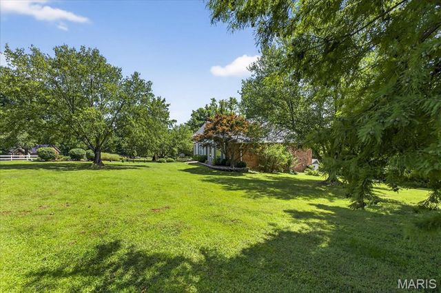 196 Creek Bottom Road, Labadie, MO 63055