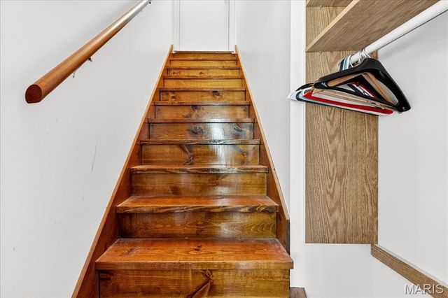 196 Creek Bottom Road, Labadie, MO 63055