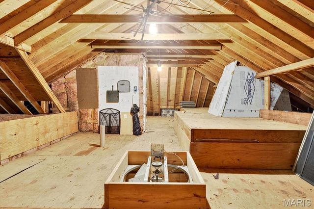 196 Creek Bottom Road, Labadie, MO 63055