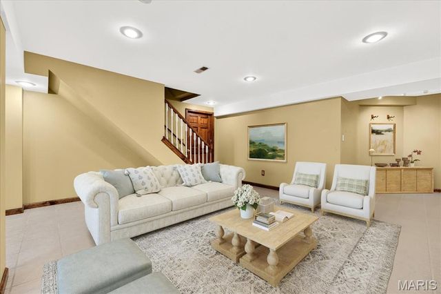 196 Creek Bottom Road, Labadie, MO 63055