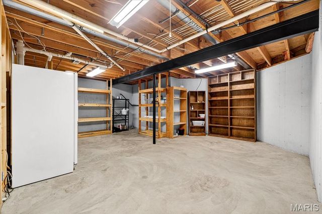 196 Creek Bottom Road, Labadie, MO 63055