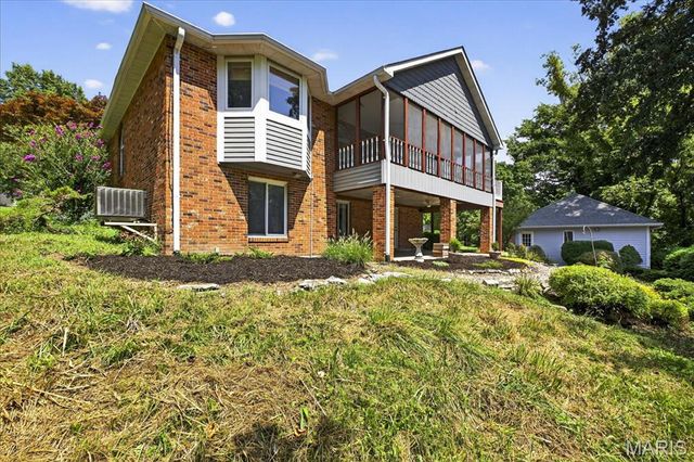 196 Creek Bottom Road, Labadie, MO 63055