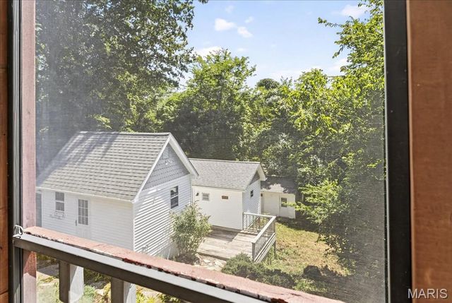 196 Creek Bottom Road, Labadie, MO 63055