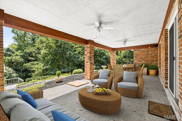 196 Creek Bottom Road, Labadie, MO 63055